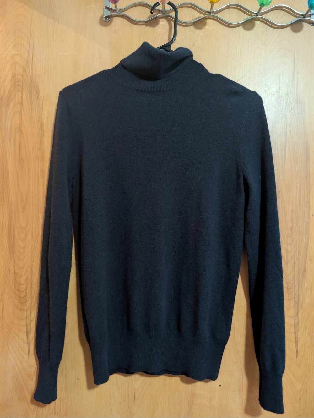 Neiman Marcus Blue 100% Cashmere Turtleneck Sweater Medium